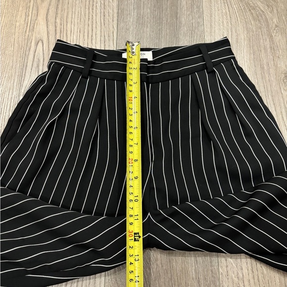 Aritzia Babaton High Rise Modesto Pants Black White Strips Women’s Size 00 - Picture 9 of 14